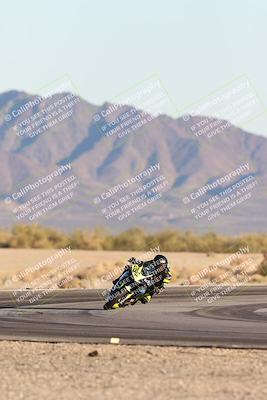 media/Dec-07-2025-CVMA (Sun) [[3e7d2de5dc]]/Race 17-Amateur Formula Middleweight/